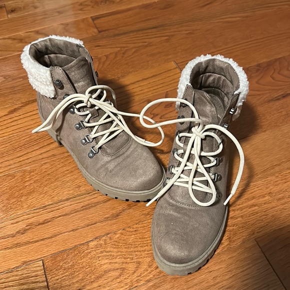 Not Rated Brown Boots - Picture 1 of 9